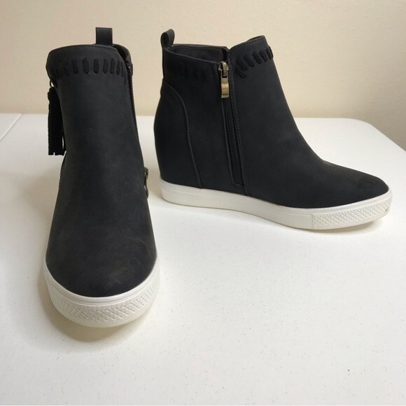 CCOCCI Taylor Hidden Wedge Bootie Sneaker Tassel Zip Black Women Size 9 - Picture 15 of 15